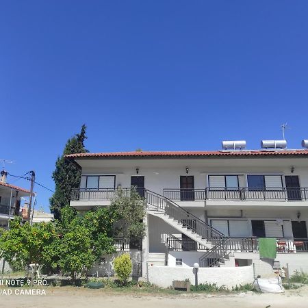 Iris Apartment Pefkochori Exterior foto