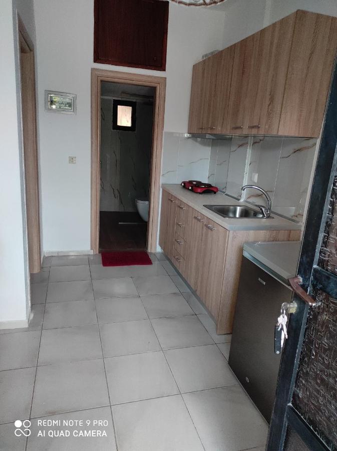 Iris Apartment Pefkochori Exterior foto