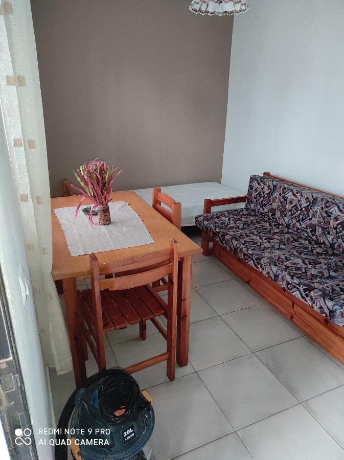 Iris Apartment Pefkochori Exterior foto